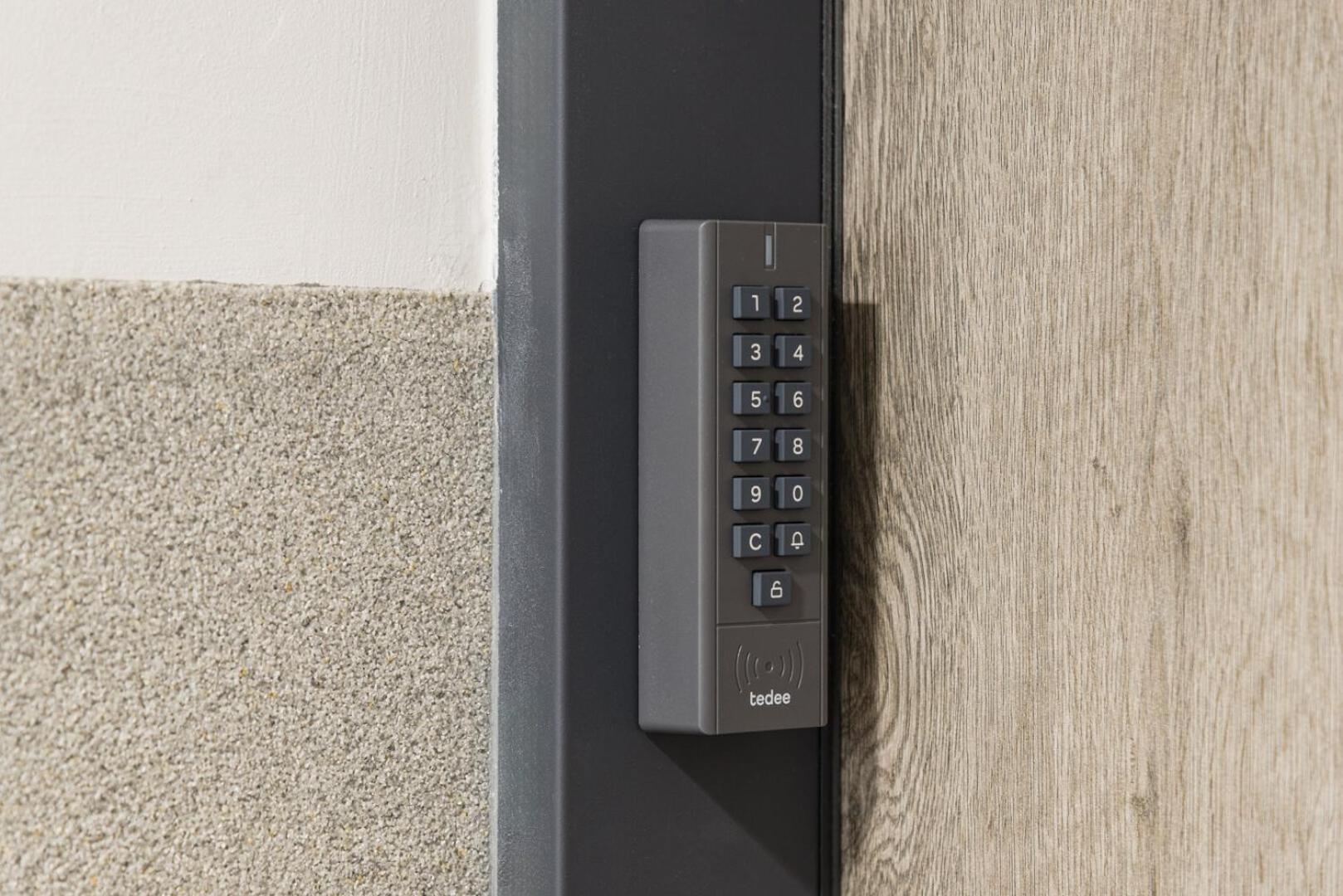 Apartament Lubliniecka Z Pieknym Widokiem Na Radiostacje Гливице Екстериор снимка